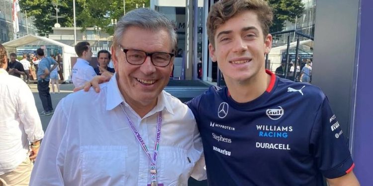 Quién es Fernando Tornello, la voz de la Fórmula 1 que llega a Funes para el Salón del Automóvil