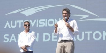El Salón del Automóvil arrancó en Ciudad Industria y Funes fue invadida por la pasión del mundo fierrero
