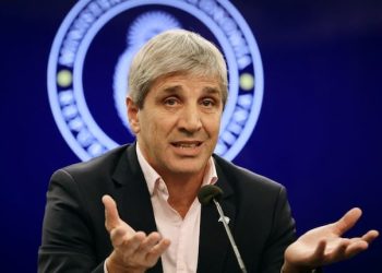 El Gobierno anunció que logró superávit fiscal en febrero y acumula dos meses consecutivos de saldo positivo