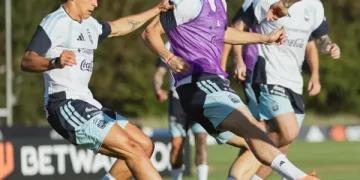 La Selección Argentina comenzó con los entrenamientos de cara al amistoso con Mauritania