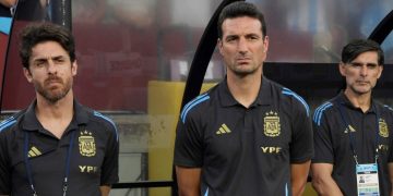 Preocupación en la Selección: Ayala habló sobre la lesión de Cuti Romero y su recuperación