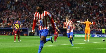 Atlético Madrid cayó ante Barcelona pero avanzó a semifinales de la Champions League