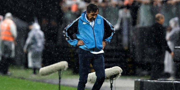 Los 9 cambios que prepara Gustavo Costas en Racing para enfrentar a River