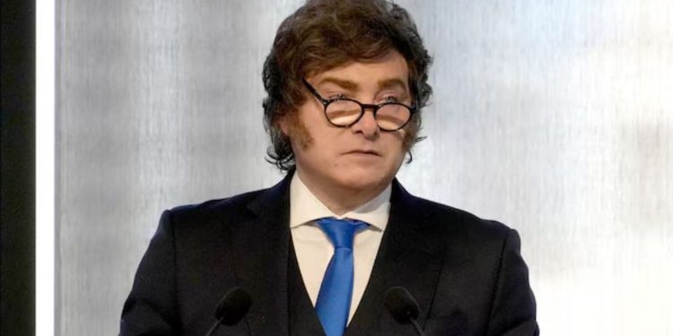 Javier Milei reclamó «identificar a todos» los que participaron de una campaña rusa en medios contra su gestión