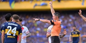 Quiénes son los árbitros apuntados para dirigir el Superclásico entre Boca y River