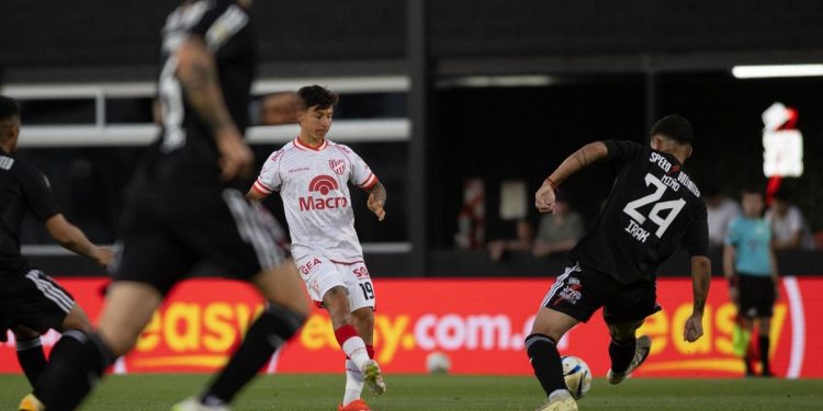 Fútbol libre por celular: cómo ver en vivo Deportivo Riestra vs. Instituto