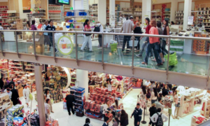 El consumo privado cayó 0,6% en abril
