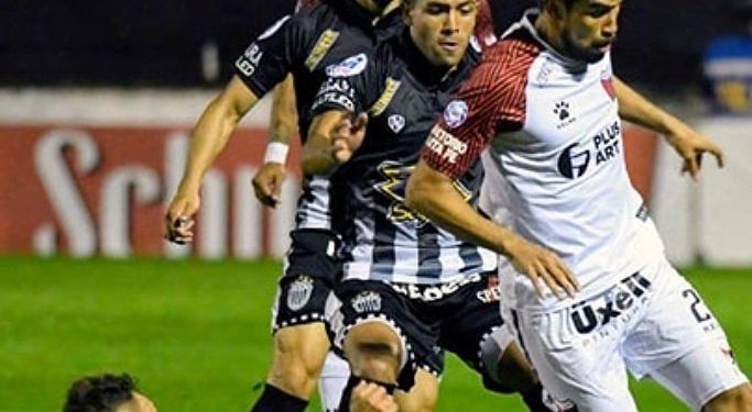 Colón va por la punta en Buenos Aires