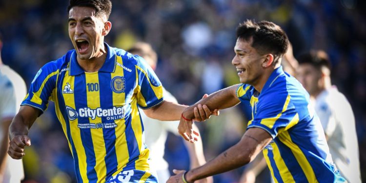 Rosario Central empató con Tigre, se metió en los octavos de final y eliminó a su rival