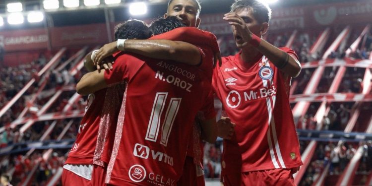 Argentinos Juniors vs. Lanús EN VIVO: goles minuto a minuto