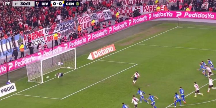 Gonzalo Montiel desbloqueó una situación inédita en su carrera en el River vs. Rosario Central