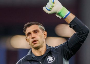 El ídolo de Boca que pidió al Dibu Martínez para el arco: «Yo le propongo venir»