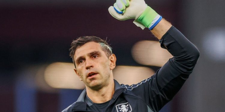 El ídolo de Boca que pidió al Dibu Martínez para el arco: «Yo le propongo venir»