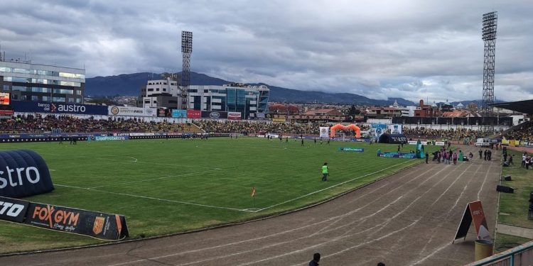 Pelota libre por celular: cómo ver en vivo Deportivo Cuenca vs. San Lorenzo
