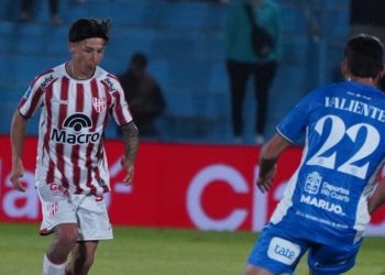 Instituto le ganó a Estudiantes (RC) pero no le alcanzó y quedó eliminado del Torneo Apertura
