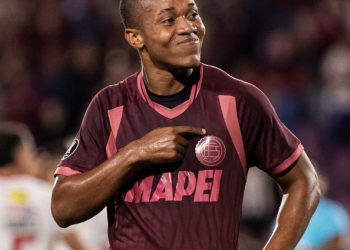 Instituto vs. Lanús por la Copa Argentina: horario, formaciones y dónde ver en vivo