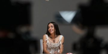 María Becerra empezó a revelar las primeras pistas de su esperado «Quimera Tour»