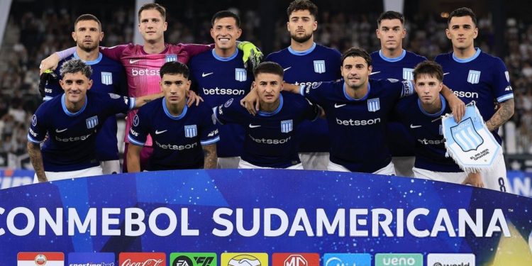 Racing quedó contra las cuerdas: qué le conviene para seguir en la Copa Sudamericana