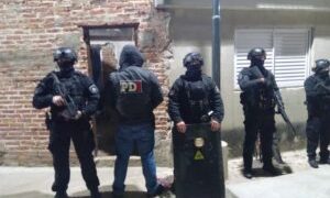 PDI realizó 22 allanamientos, detuvo a cuatro personas y secuestró más de $47 millones de pesos