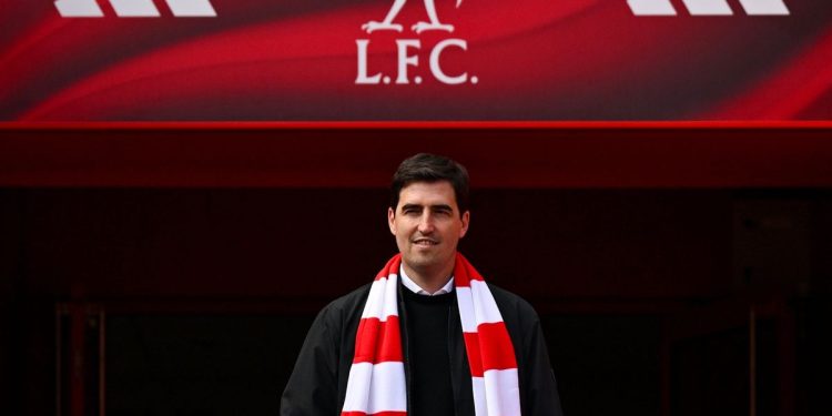 Alexis Mac Allister ya tiene entrenador: Liverpool presentó a su nuevo director técnico