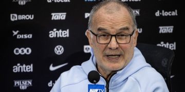 Marcelo Bielsa aclaró por qué dejó afuera a Nández del Mundial 2026: su tajante motivo