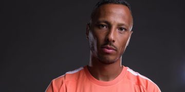 Quién es Eloy Room, el arquero de Curazao figura contra Ecuador que tiene una camiseta de Lionel Messi