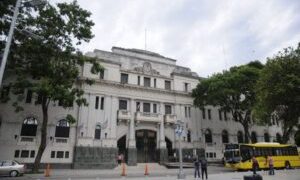 Seguirá preso el policía acusado de intento de robo en Santa Fe
