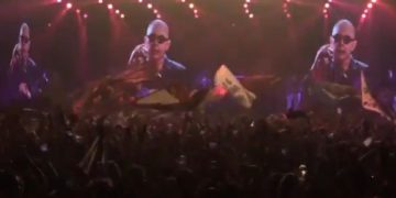 VIDEO EMOCIONANTE: Indio Solari cantó desde la eternidad con Los Fundamentalistas del Aire Acondicionado
