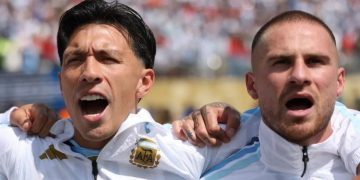 Lisandro Martínez y Alexis Mac Allister reforzaron la seguridad de sus casas en Inglaterra