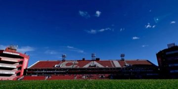Problemas para Independiente: FIFA lo inhibió por una deuda con Olimpia por Facundo Zabala