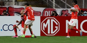 Increíble remontada de Cienciano: goleó 4-0 a Lanús y lo eliminó de la Copa Sudamericana