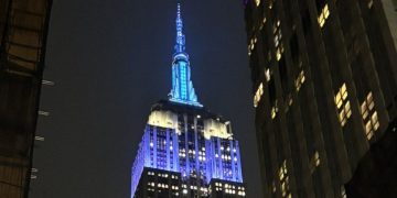 Iluminaron el Empire State con los colores argentinos para celebrar el pase a la final del Mundial 2026