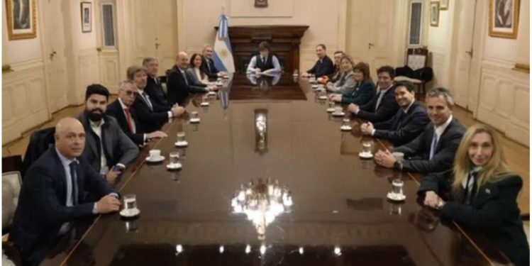 Javier Milei reunió a su Gabinete y ratificó que la reforma del Banco Central se presentará próximamente