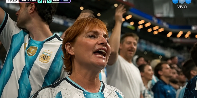 «Lo mira por TV»: el mensaje Nancy Pazos a Alejandra Monteoliva mientras aliena a la Selección en Atlanta