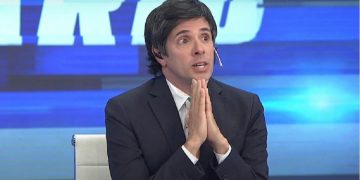 «La voy a atender»: Robertito Funes Ugarte apuntó contra María Becerra tras su apoyo a la Argentina