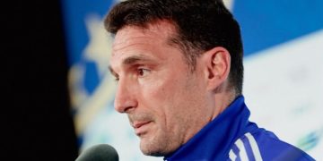 Lionel Scaloni expresó sus condolencias por la muerte de cuatro jóvenes en un accidente en Santa Fe