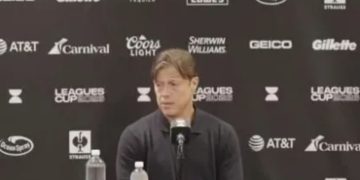 La broma de Almeyda antes de enfrentar a Messi: «¿No tenía ganas de quedarse de vacaciones?»