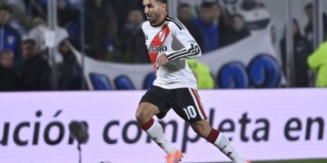 Por qué Ángel Correa quedó fuera del banco de suplentes de River ante Rosario Central