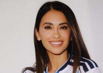 Las postales de Antonela Roccuzzo en Miami: paseo en yate, familia y tiempo de lectura