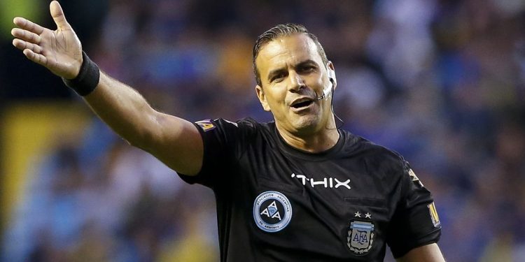 Ariel Penel anunció su retiro del arbitraje profesional a los 47 años