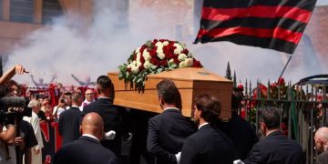 Emotiva despedida a Franco Baresi: el fútbol italiano le dio el último adiós a la leyenda del Milan
