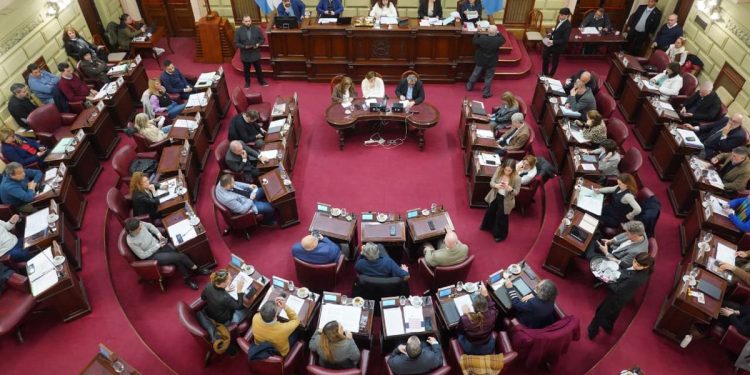 Santa Fe avanza hacia un sistema electoral más claro, participativo y transparente