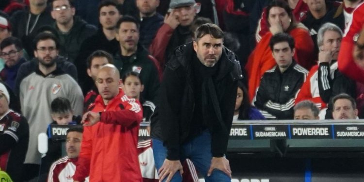 Drástica decisión de Chacho Coudet tras la eliminación de River de la Copa Sudamericana
