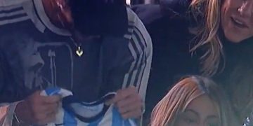 Rodrigo De Paul dijo presente en el Cilindro junto a Tini Stoessel para ver Racing vs. Boca