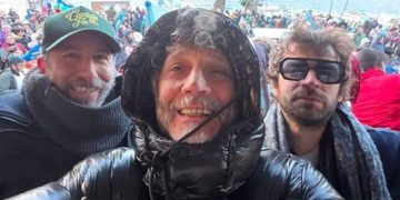 Fito Páez marchó en Bariloche contra la Ley de Propiedad Privada: «La Argentina no se vende, man»