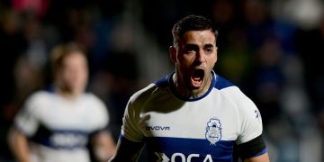 Gimnasia le ganó 2-0 a Barracas Central y alcanzó la cima del Torneo Clausura