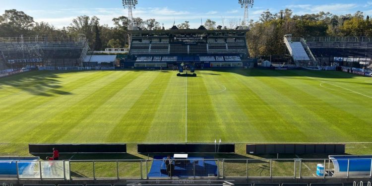 Ni Magis TV ni Pelota Libre: cómo ver EN VIVO Gimnasia vs. Barracas Central por Internet