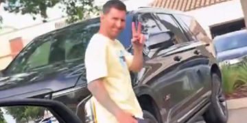 Un hincha se cruzó con Lionel Messi en un shopping de Miami