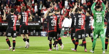Newell’s pisó fuerte en Rosario y hundió a Banfield