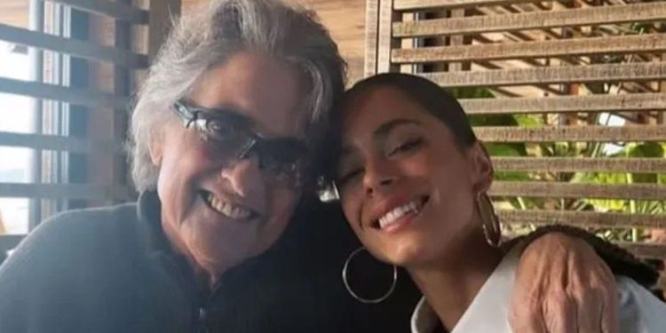 Alejandro Stoessel, el papá de Tini, recibió el alta médica: cómo sigue su salud
